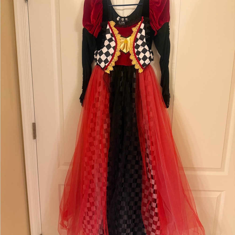 Big Girl/PreTeen Queen of hearts custom layered Costume - Red, Black, and Gold